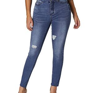 Brand new skinny jeans!